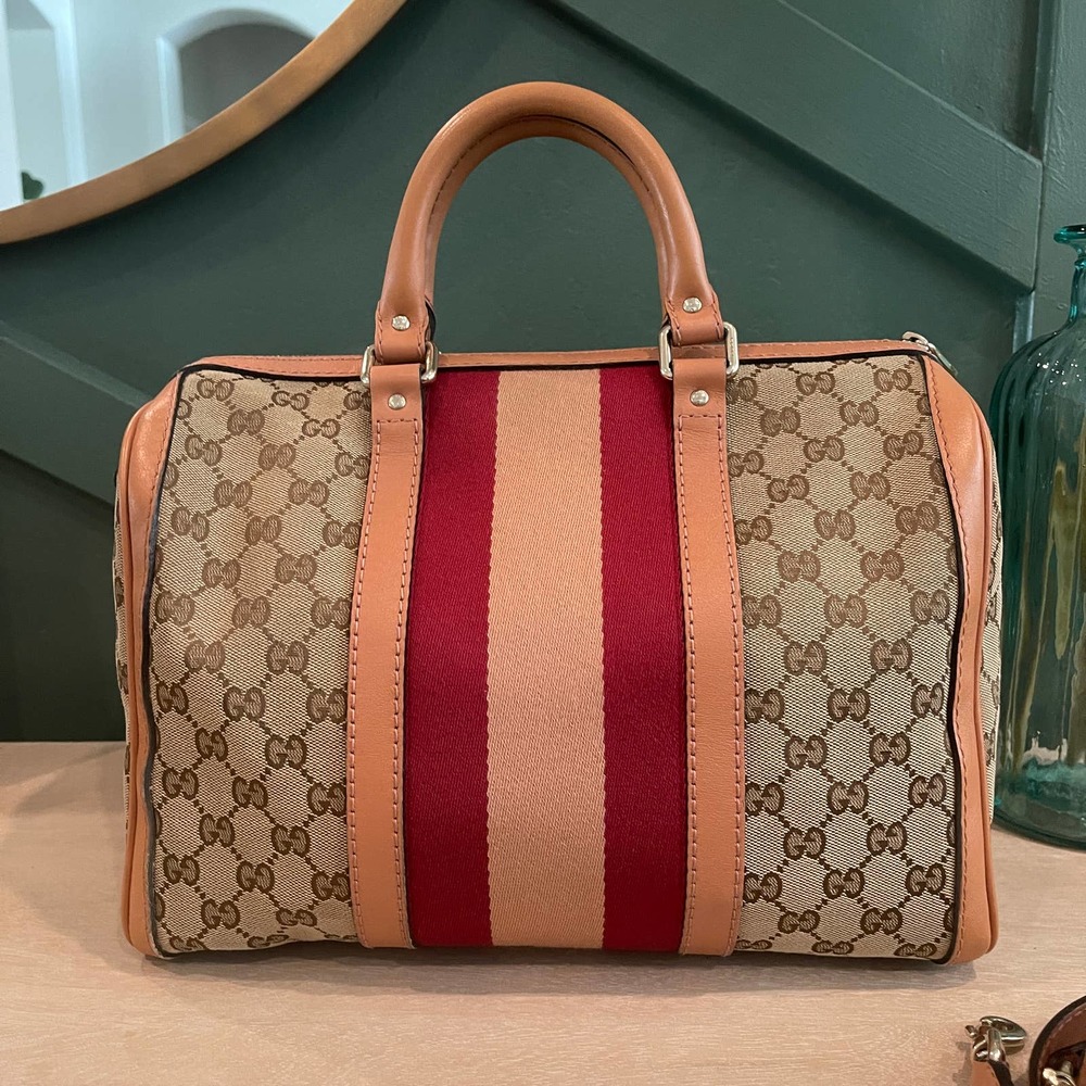 Gucci Boston GG Supreme Canvas Tan Red Crossbody - Picture 2 of 16